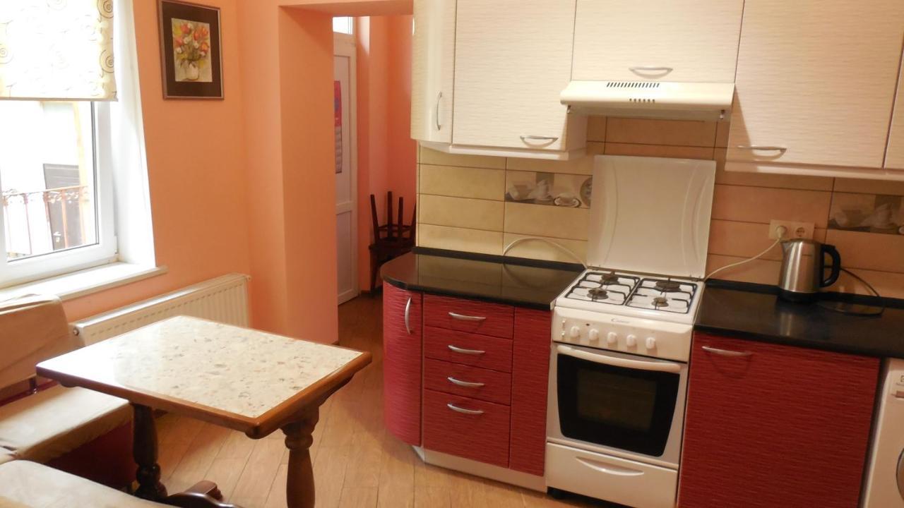 2 Room Apartment Near Opera House Lemberg Exterior foto