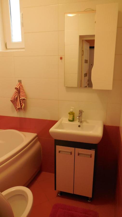 2 Room Apartment Near Opera House Lemberg Exterior foto